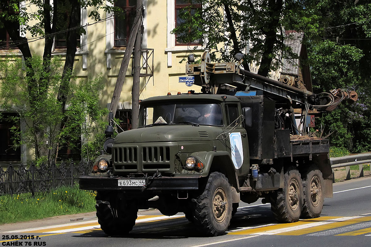 Костромская область, № Е 693 МС 44 — АМУР-53132