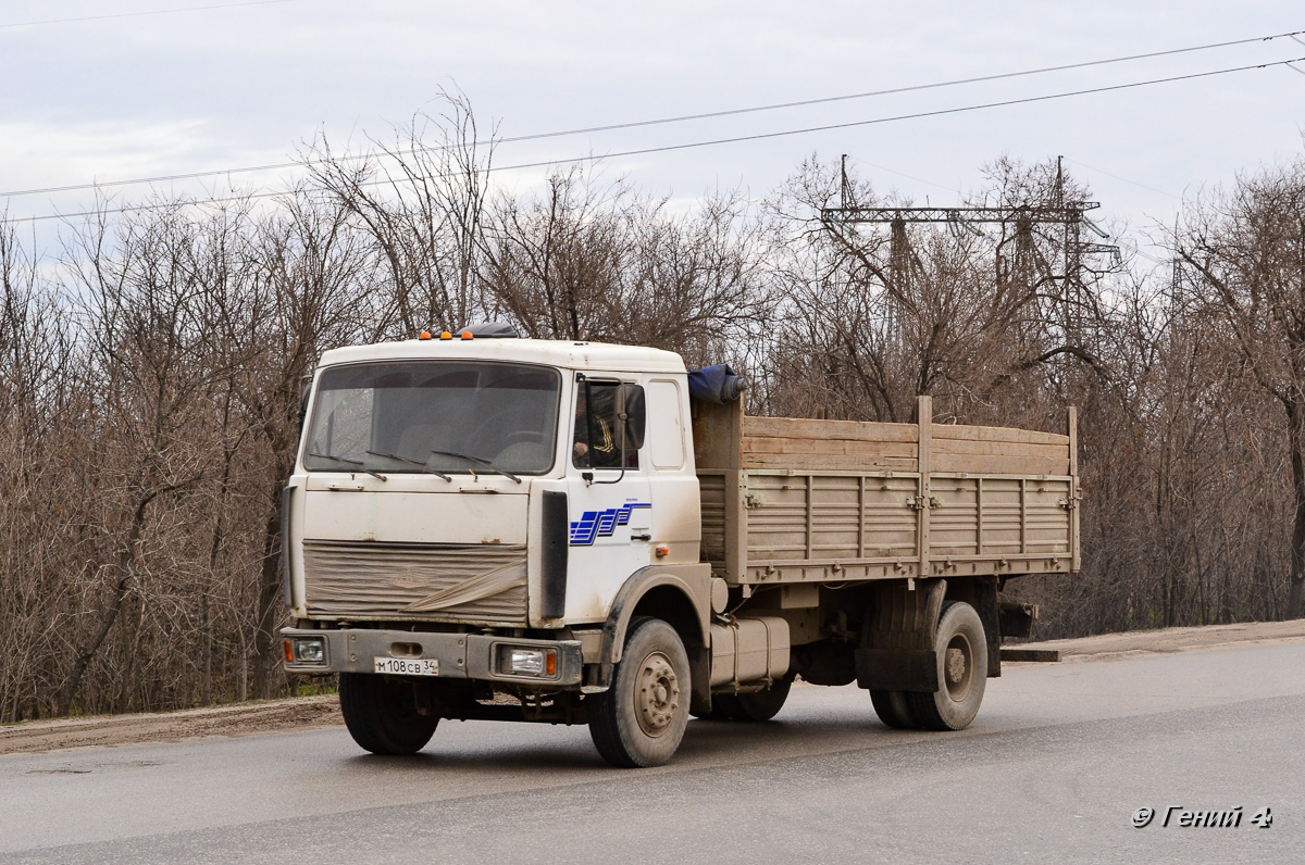 Волгоградская область, № М 108 СВ 34 — МАЗ-5336A3