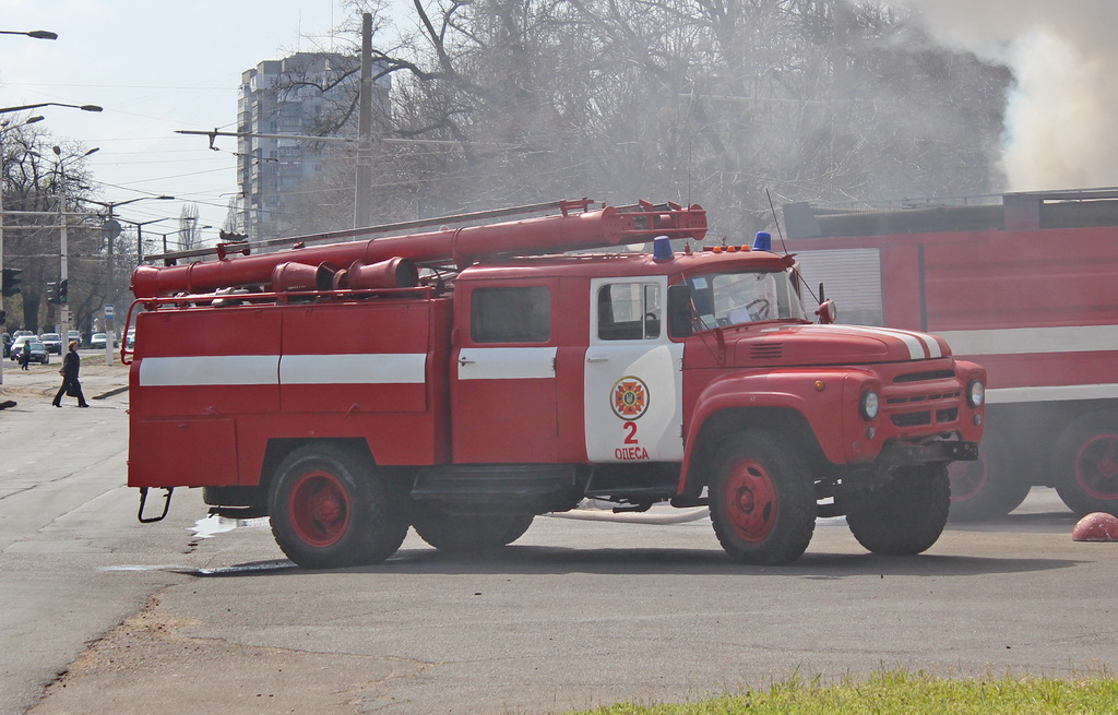 Одесская область, № 7656 Ч1 — ЗИЛ-431412