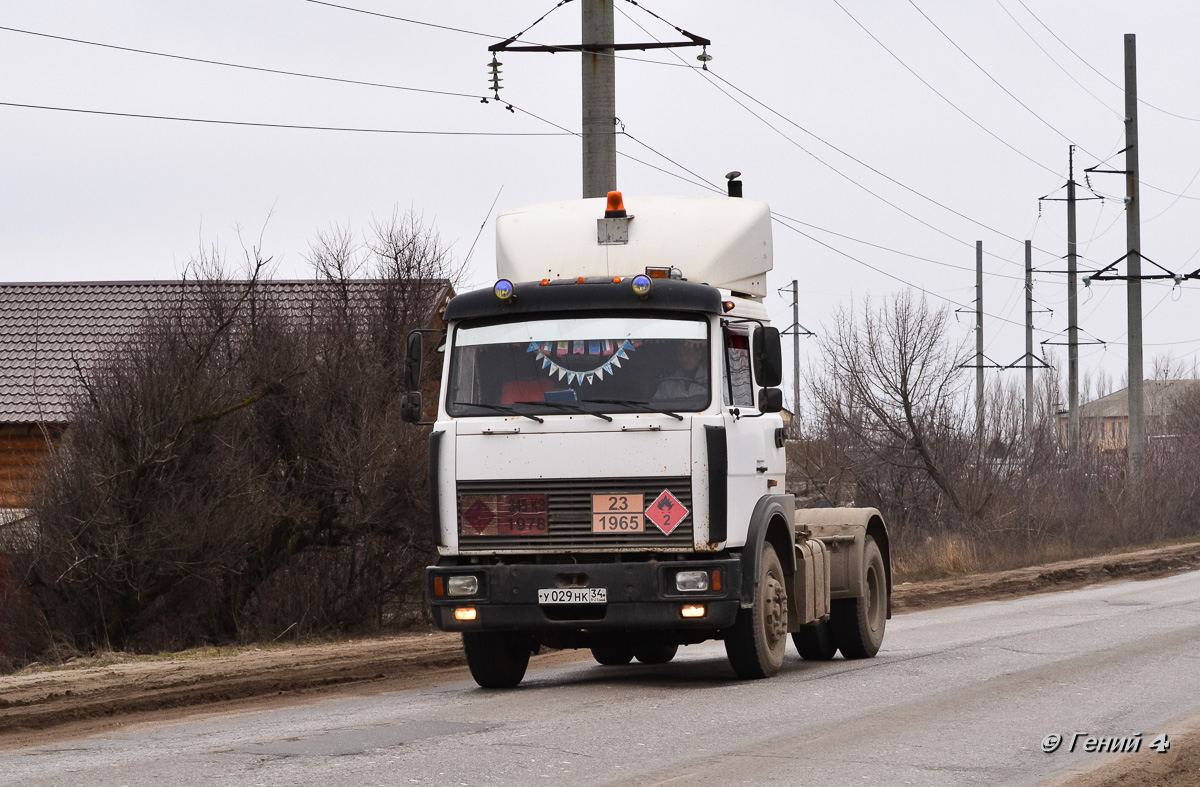 Волгоградская область, № У 029 НК 34 — МАЗ-543205