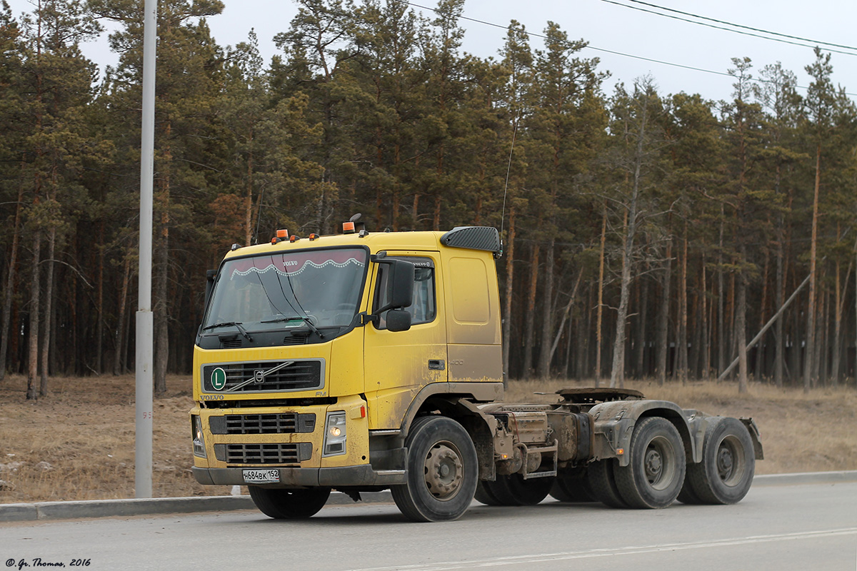 Нижегородская область, № Н 684 ВК 152 — Volvo ('2002) FM12.400