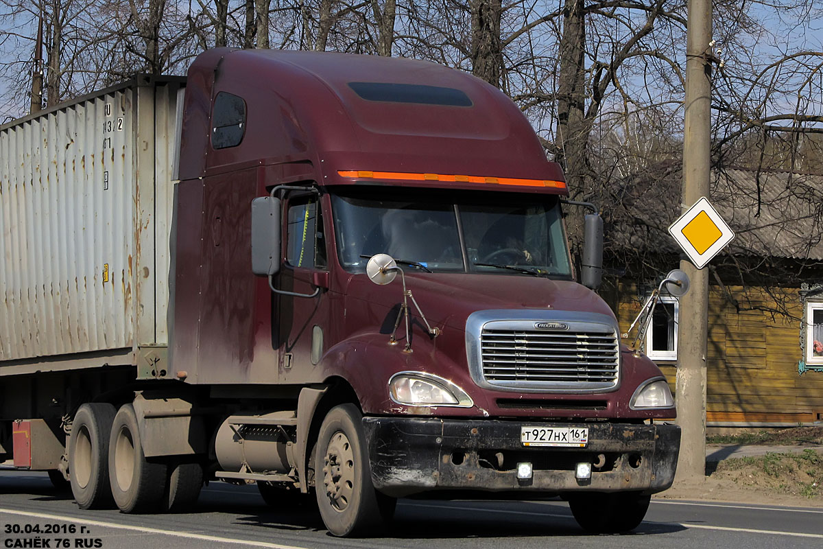 Ростовская область, № Т 927 НХ 161 — Freightliner Columbia