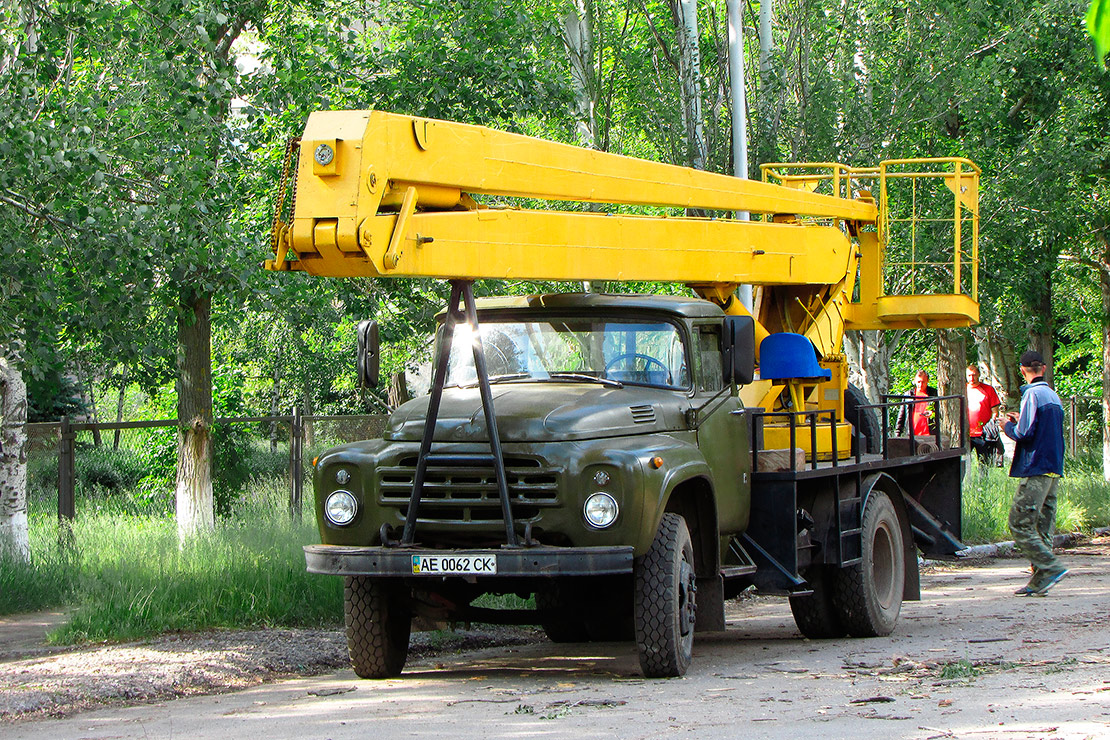 Днепропетровская область, № АЕ 0062 СК — ЗИЛ-431412