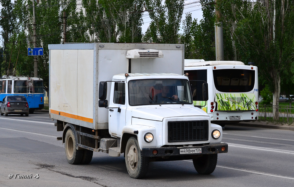 Волгоградская область, № М 498 ММ 134 — ГАЗ-3309