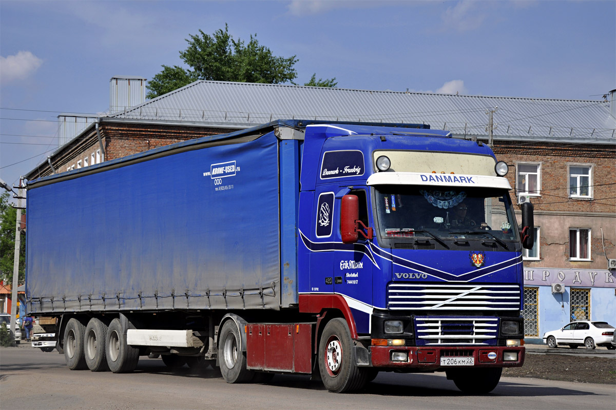 Алтайский край, № Т 206 КМ 22 — Volvo ('1993) FH12.420