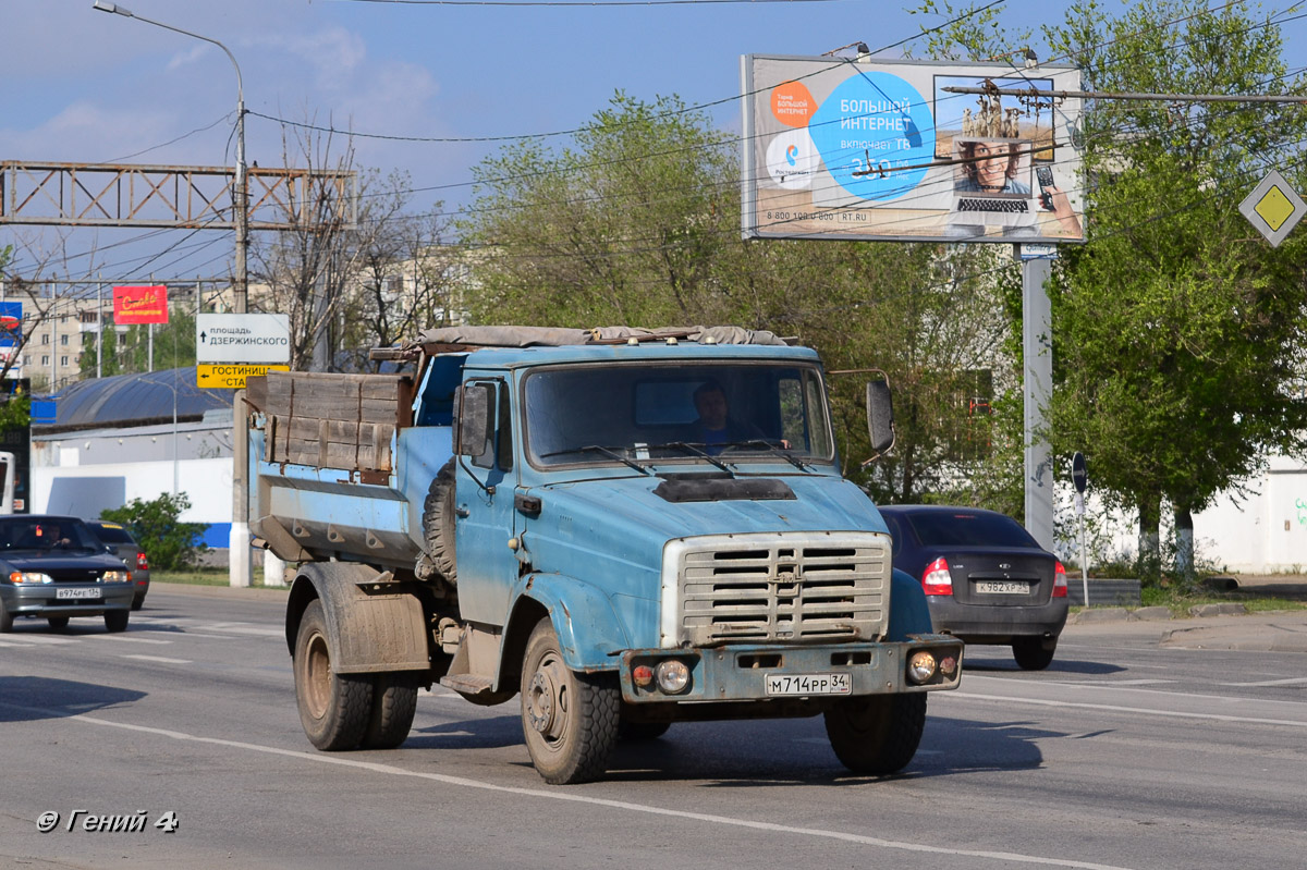 Волгоградская область, № М 714 РР 34 — ЗИЛ-494560