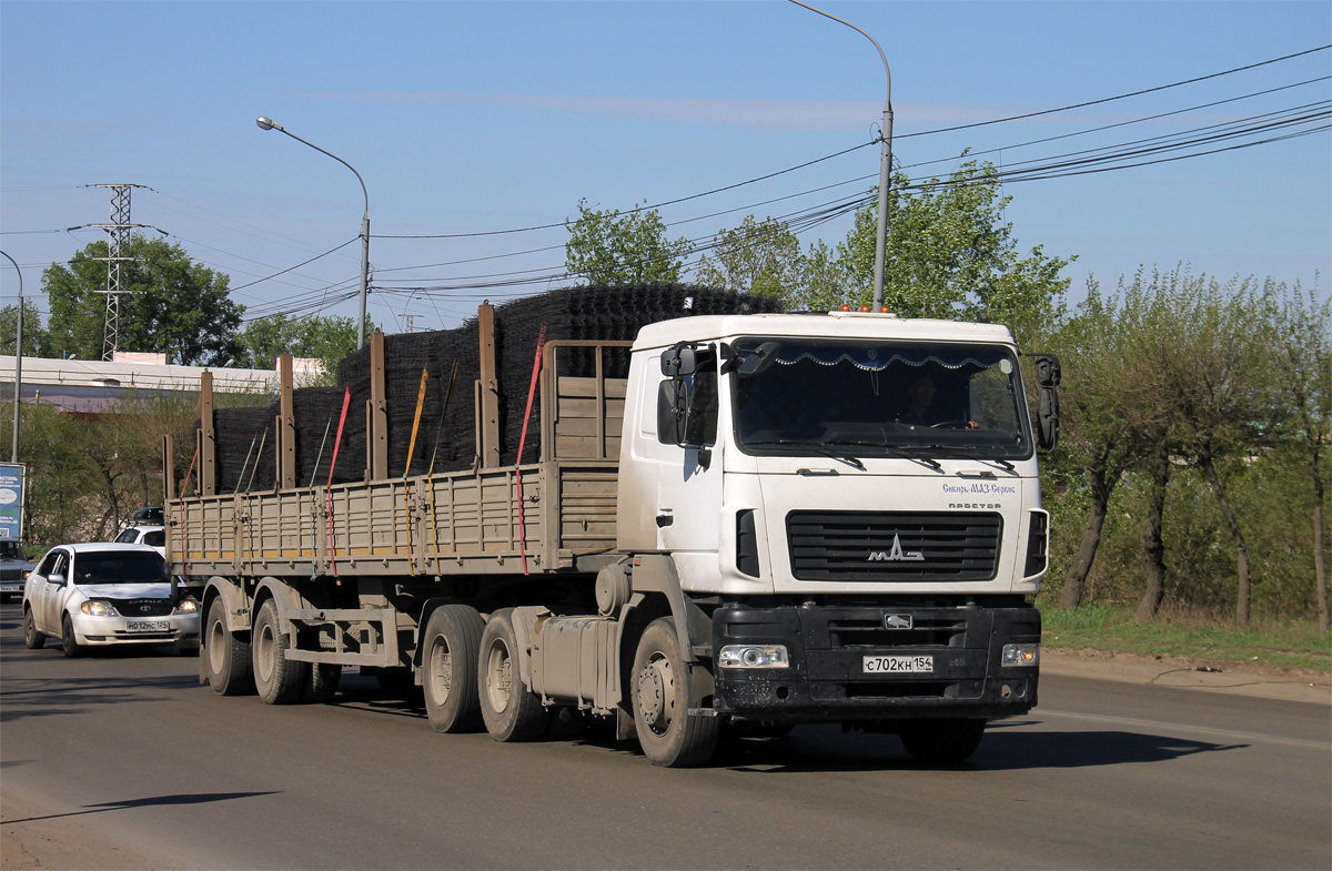 Новосибирская область, № С 702 КН 154 — МАЗ-6430B9