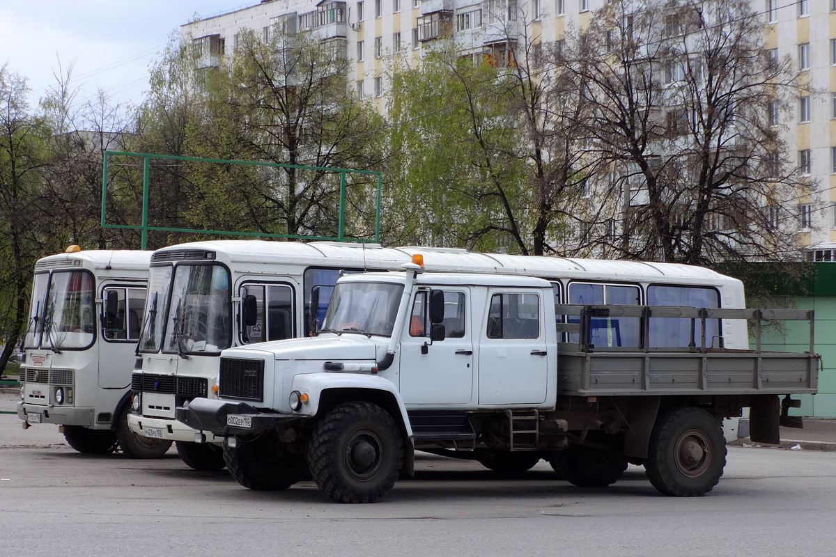 Башкортостан, № О 002 ЕР 102 — ГАЗ-33081 «Садко»