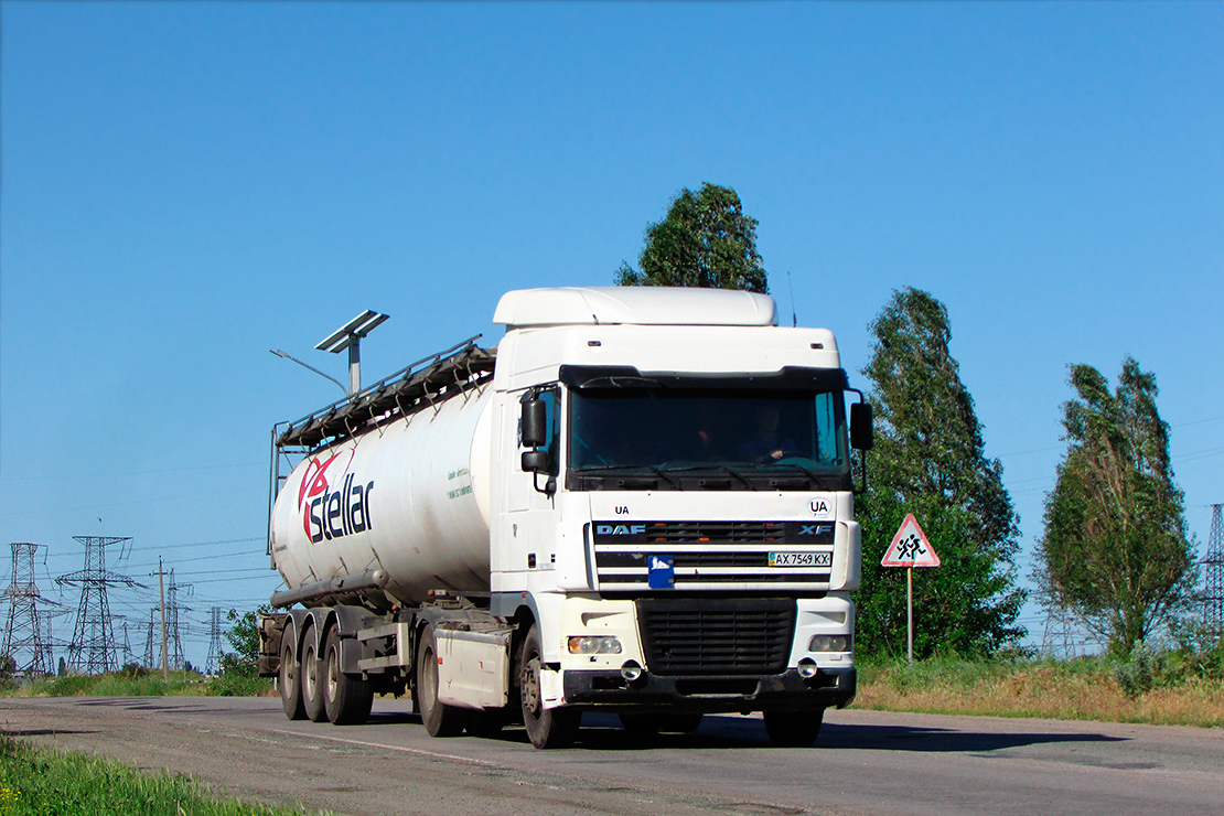 Харьковская область, № АХ 7549 КХ — DAF XF95 FT