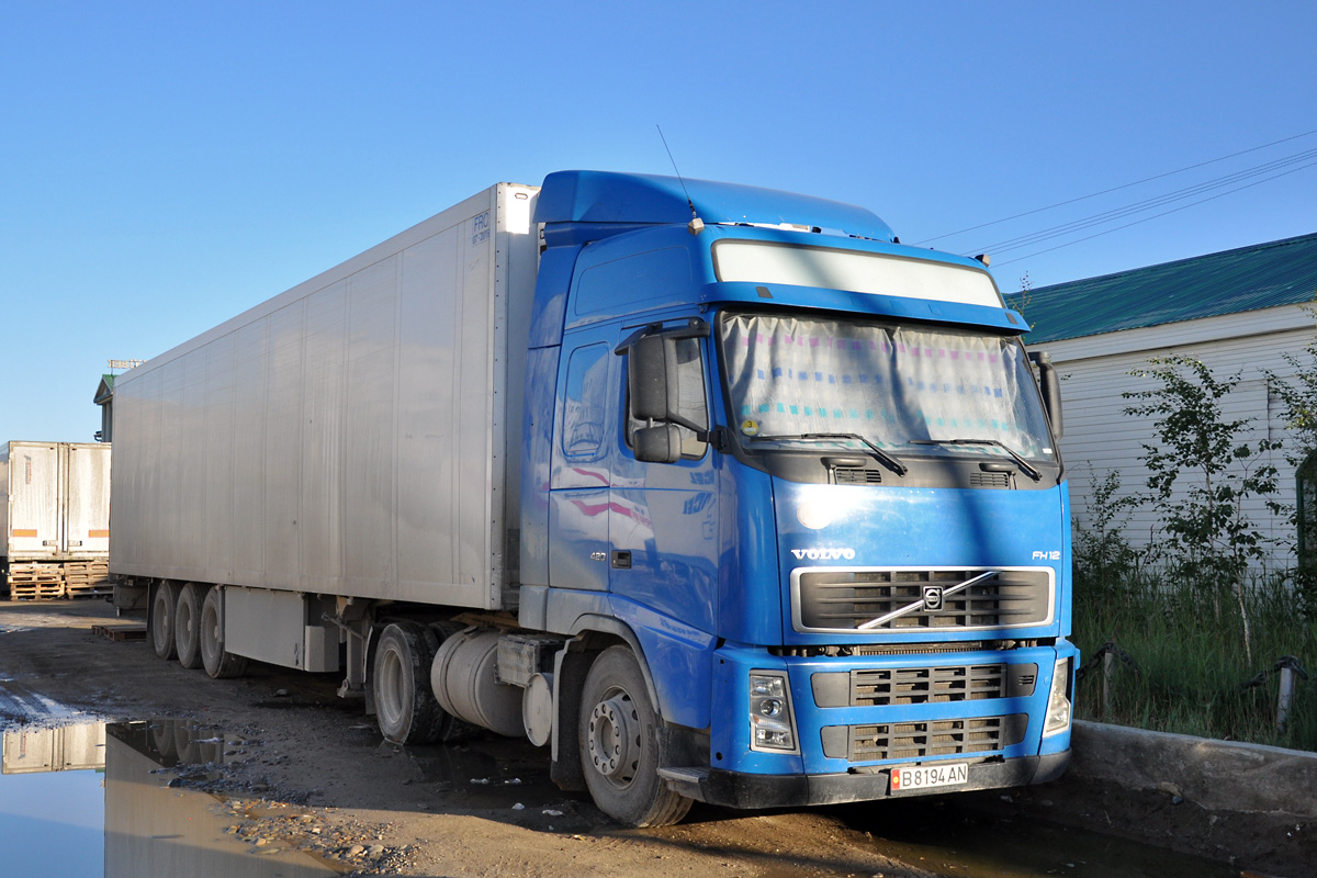 Киргизия, № B 8194 AN — Volvo ('2002) FH12.420; Киргизия, № 903 BT —  Модель неизвестна