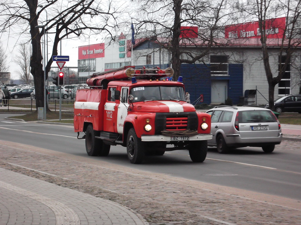 Латвия, № L202 — ЗИЛ-431412