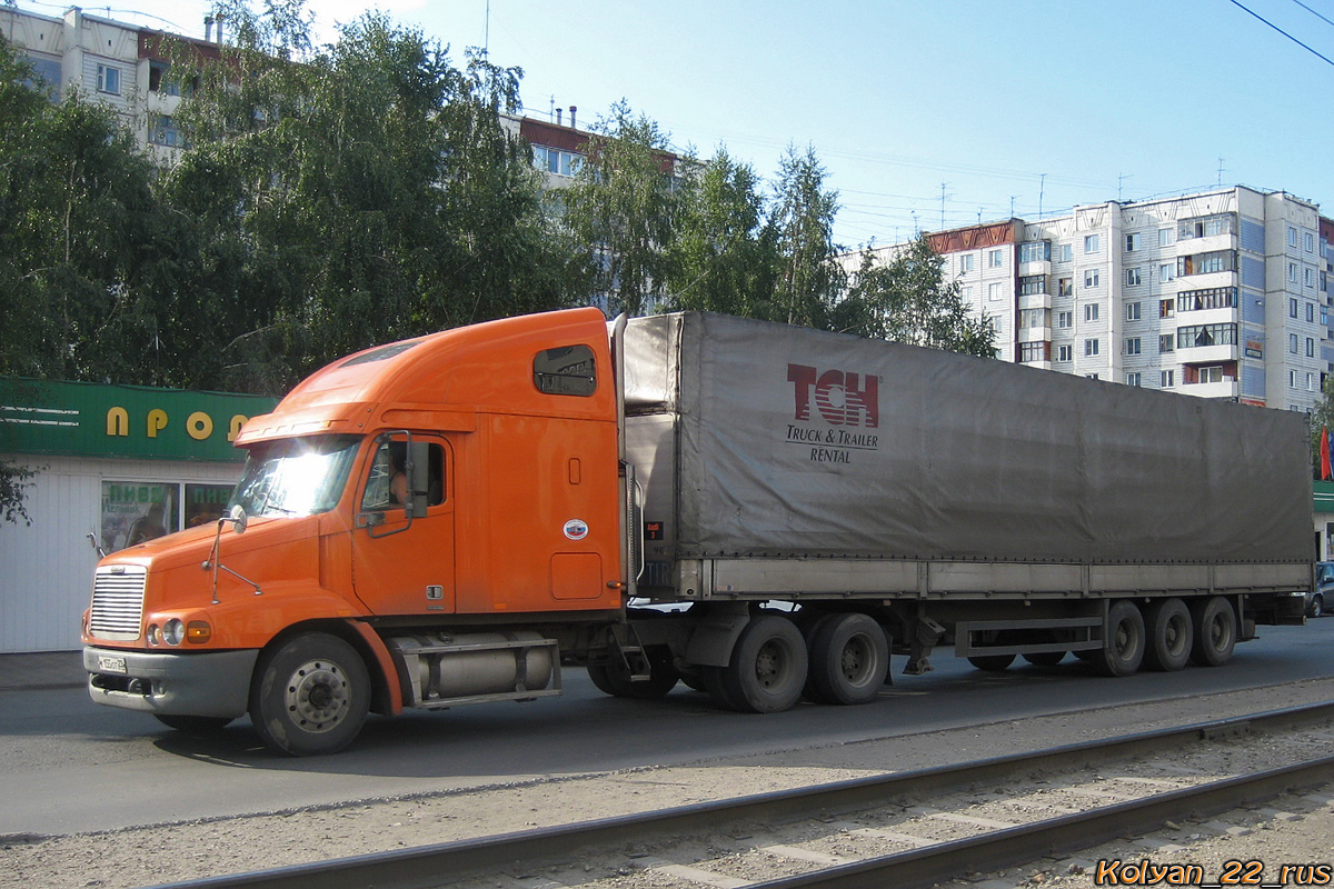 Алтайский край, № У 155 ОТ 22 — Freightliner Century Class