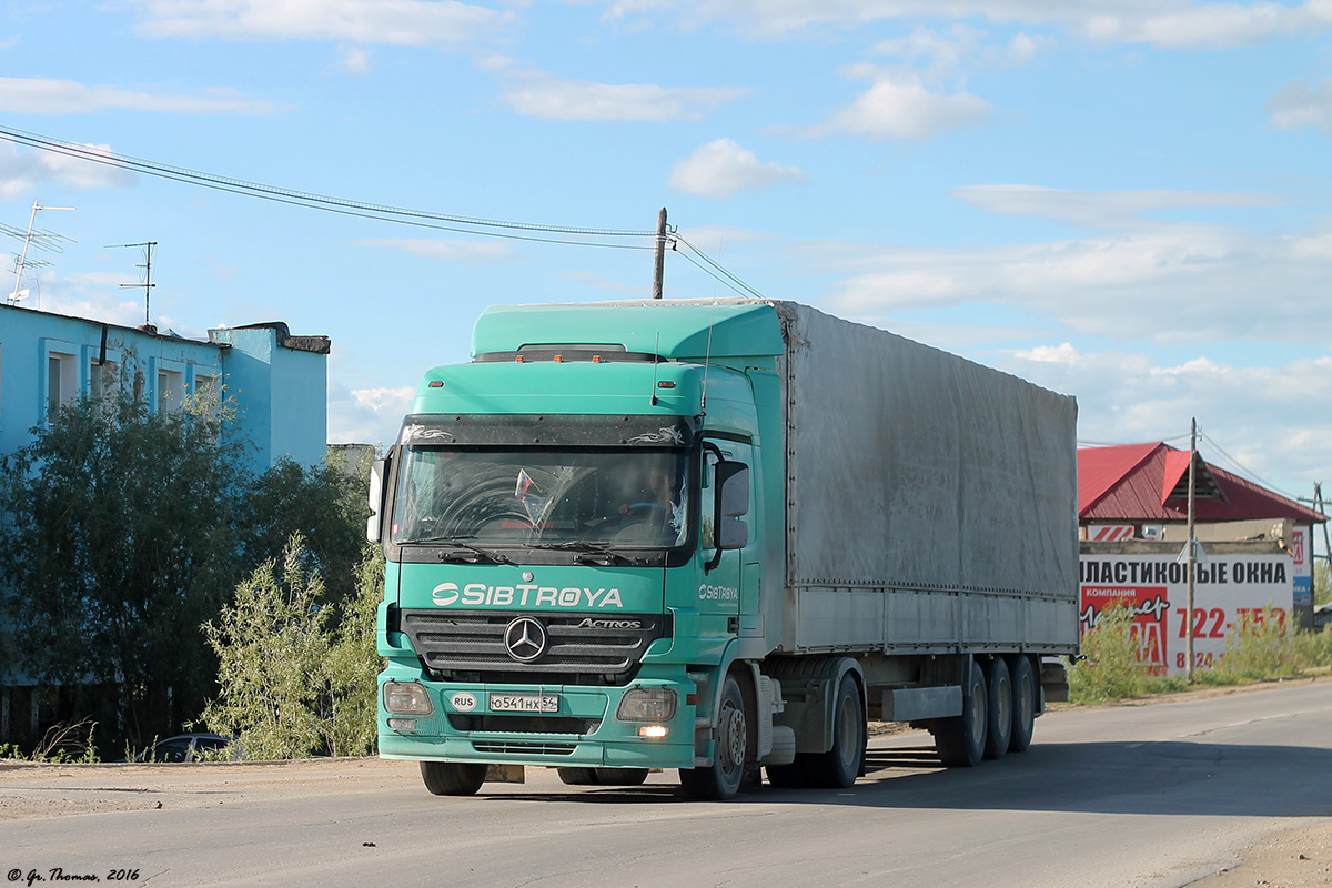 Новосибирская область, № О 541 НХ 54 — Mercedes-Benz Actros ('2003)