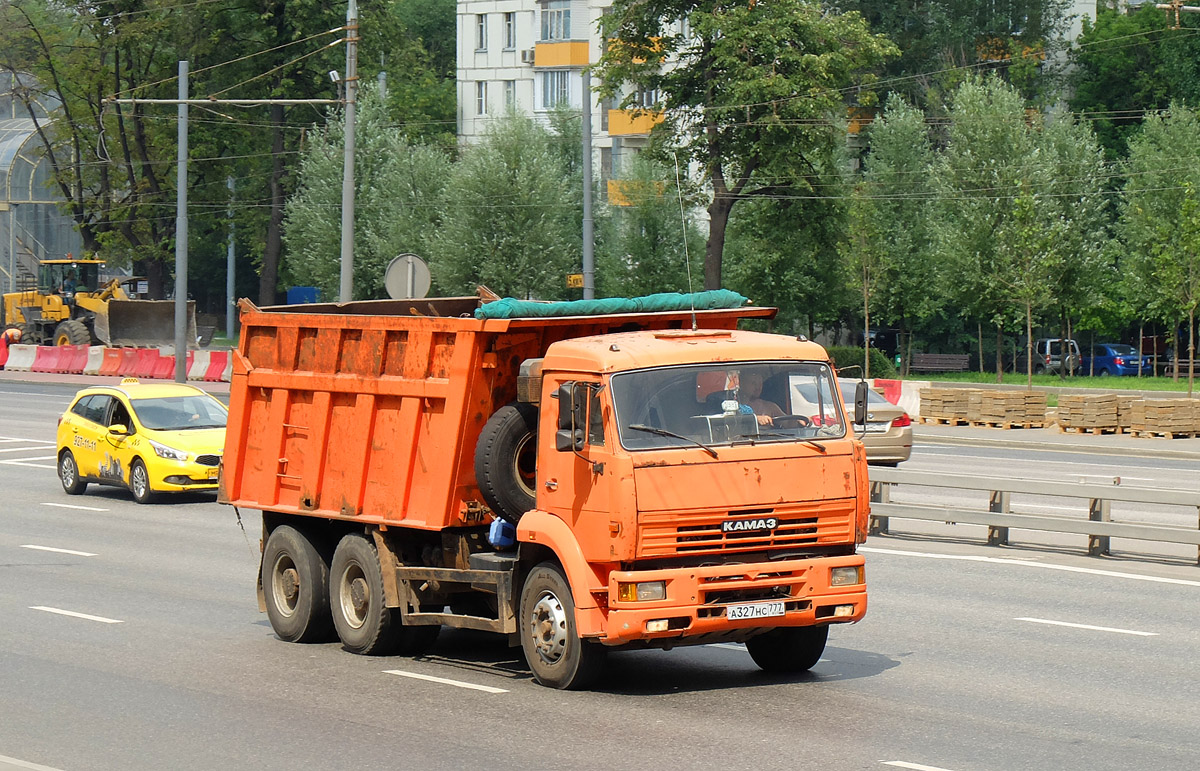 Москва, № А 327 НС 777 — КамАЗ-6520 [652000]