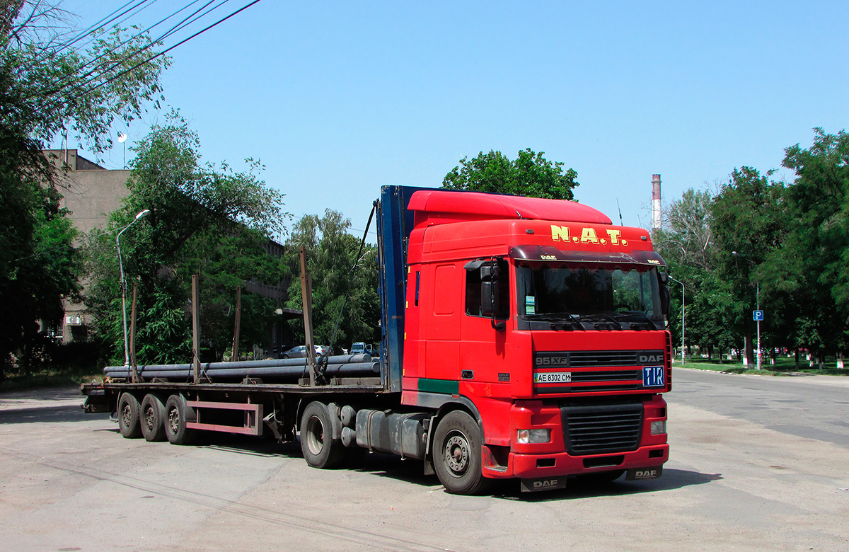 Днепропетровская область, № АЕ 8302 СМ — DAF 95XF FT