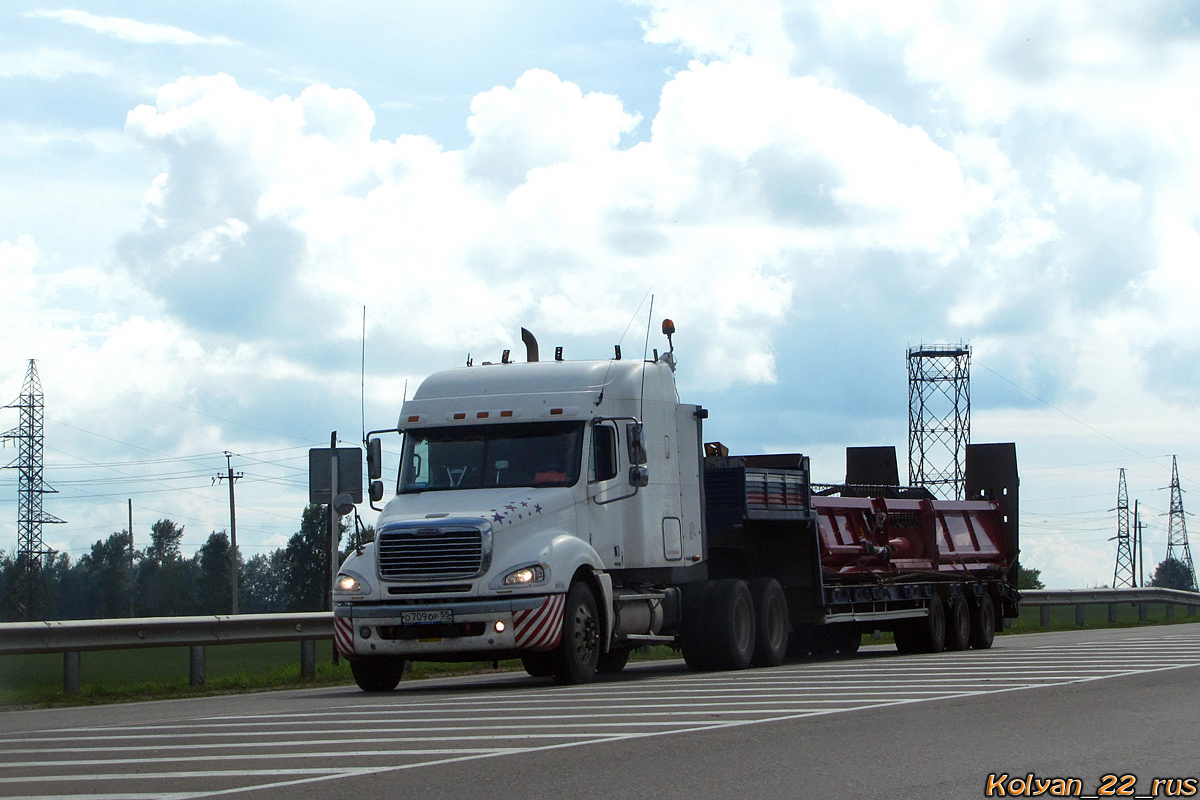 Омская область, № О 709 ОР 55 — Freightliner Columbia