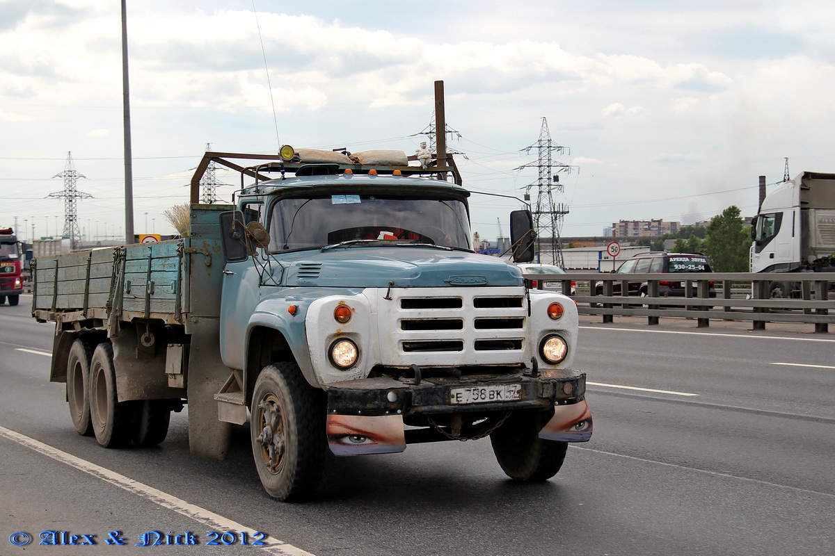 Ленинградская область, № Е 758 ВК 47 — ЗИЛ-133ГЯ