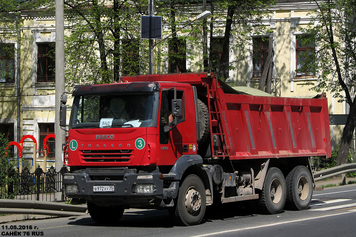 Вологодская область, № В 972 ХУ 35 — IVECO Trakker ('2004)