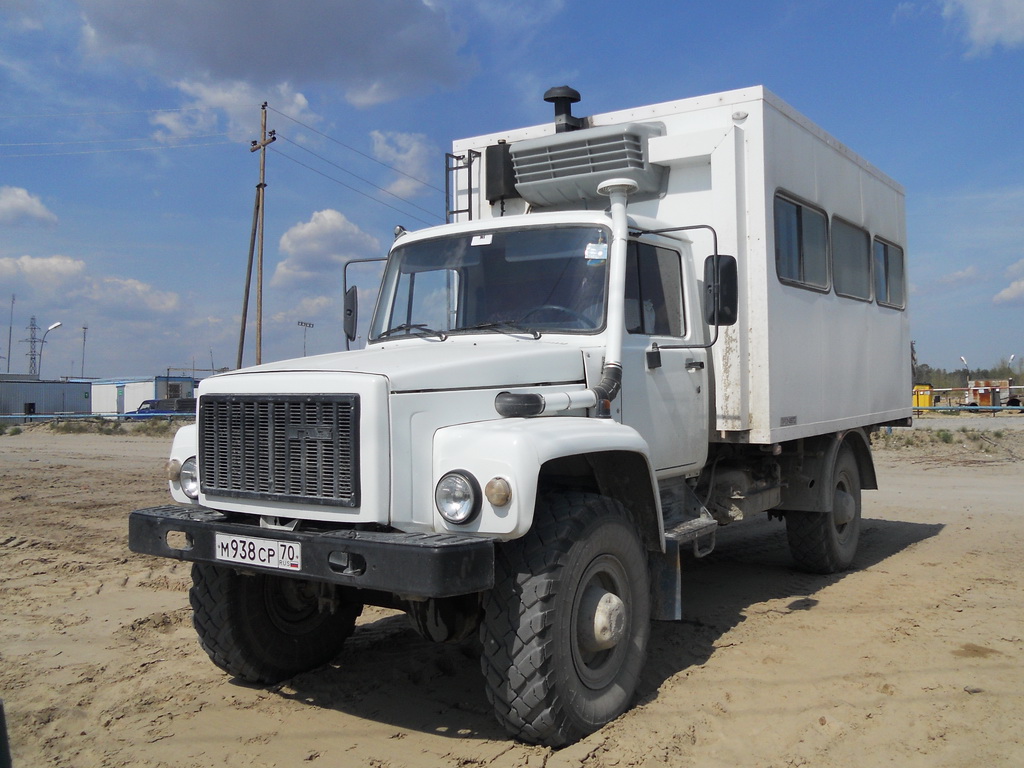 Ханты-Мансийский автоном.округ, № М 938 СР 70 — ГАЗ-33081 «Садко»