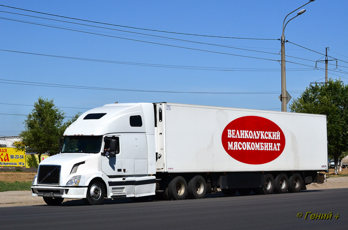 Псковская область, № К 078 ВХ 60 — Volvo VNL670