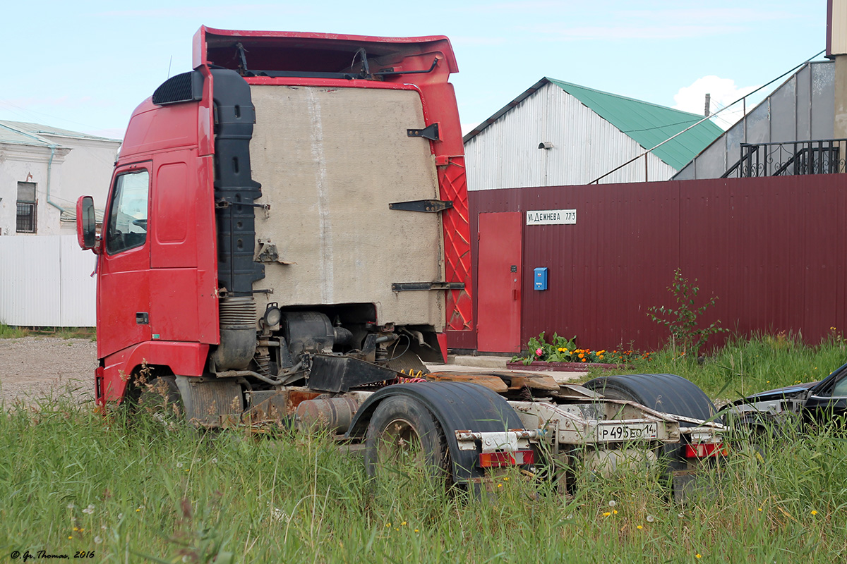 Саха (Якутия), № Р 495 ЕО 14 — Volvo ('1993) FH12.380