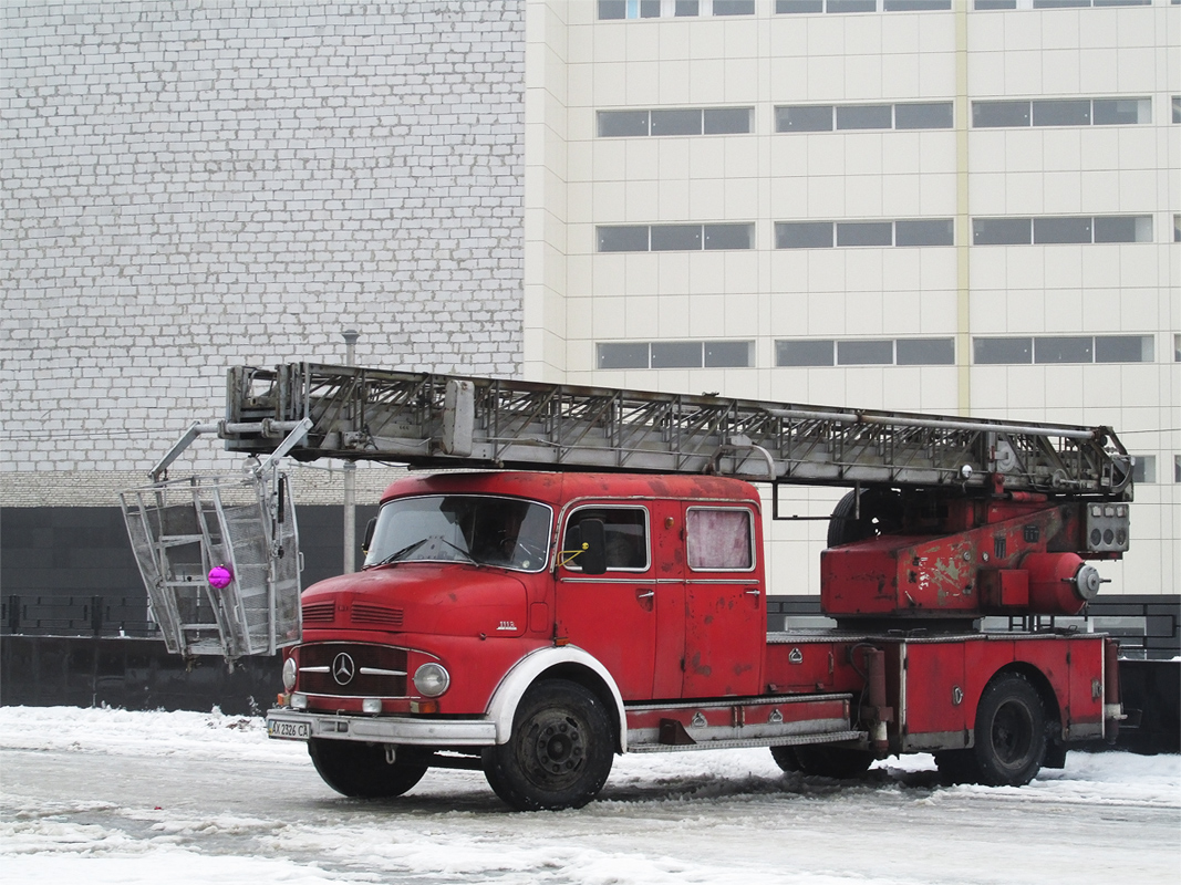 Харьковская область, № АХ 2326 СА — Mercedes-Benz LF 1113