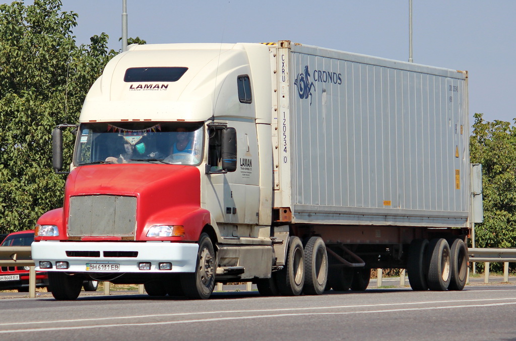 Одесская область, № ВН 6131 ЕВ — Volvo VNL660