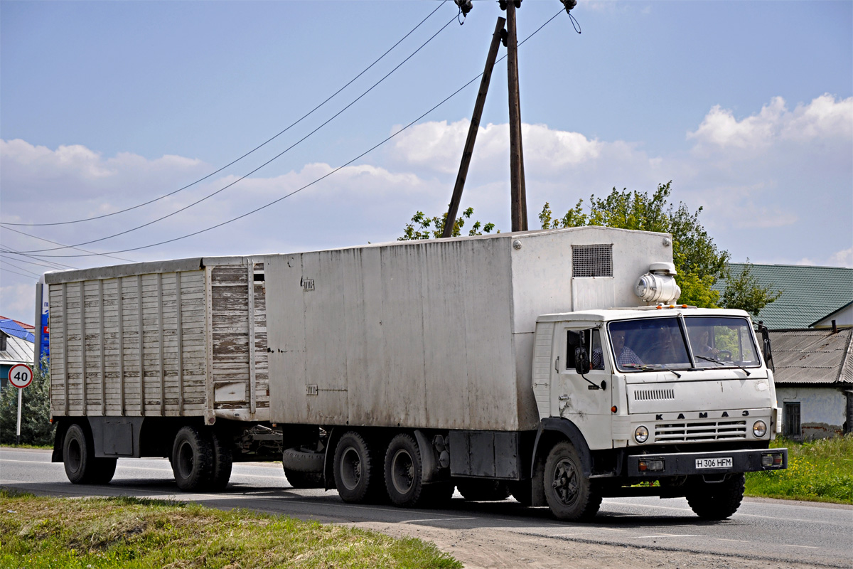 Жамбылская область, № H 306 HFM — КамАЗ-53212