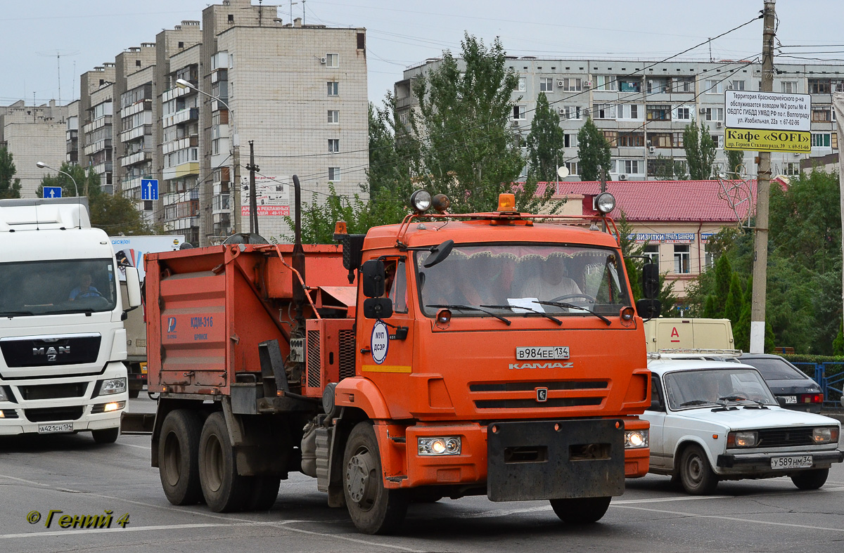 Волгоградская область, № В 984 ЕЕ 134 — КамАЗ-65115-A4