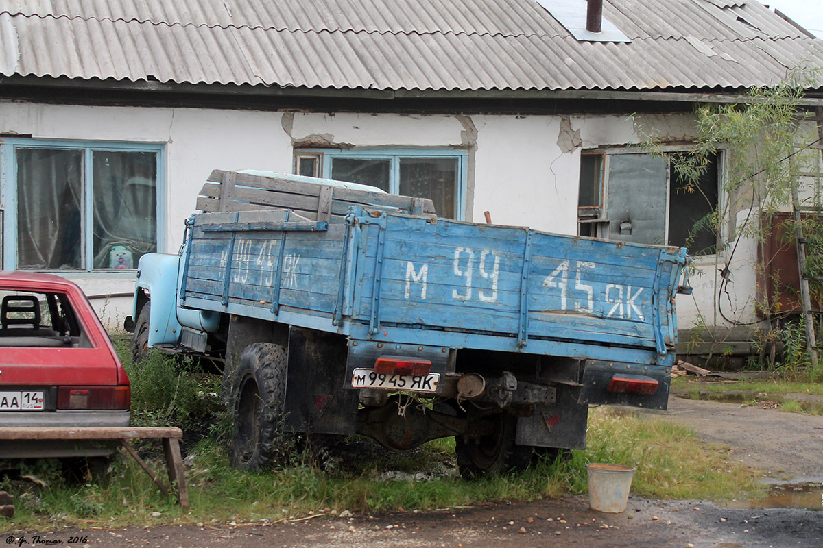 Саха (Якутия), № М 9945 ЯК — ГАЗ-52-04