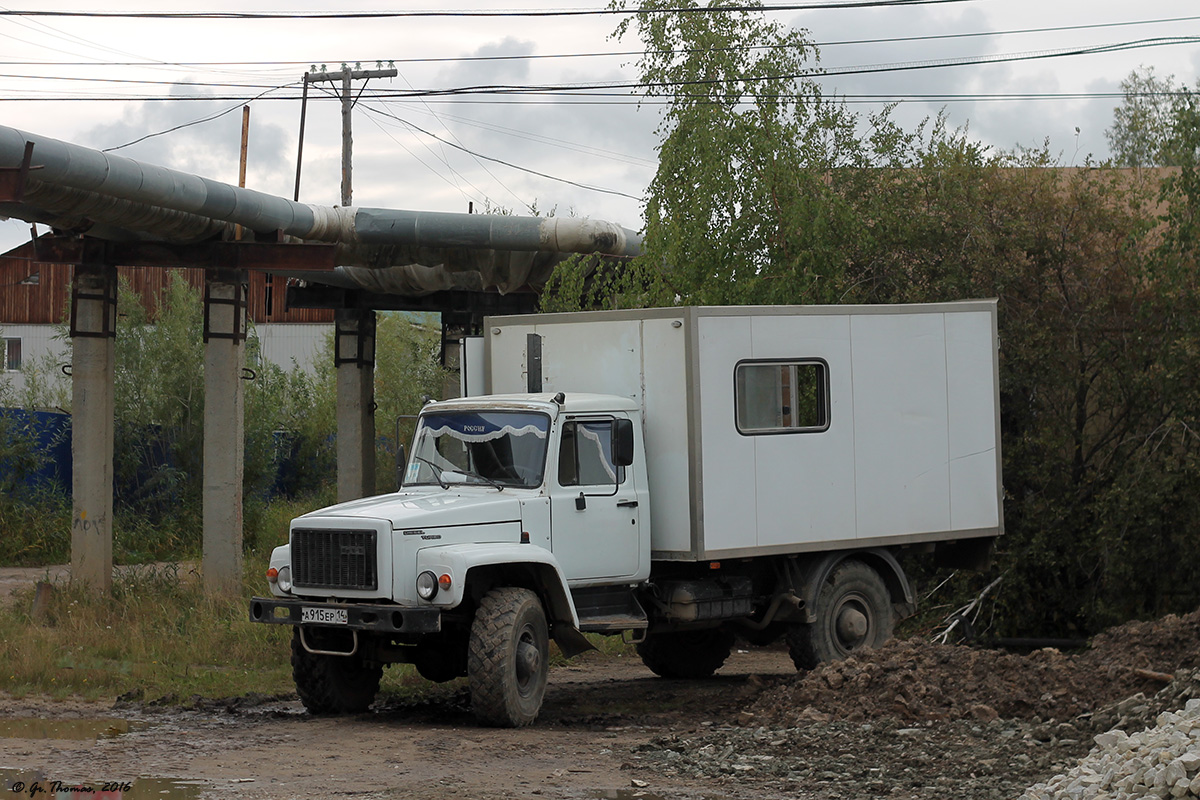 Саха (Якутия), № А 915 ЕР 14 — ГАЗ-33081 «Садко»