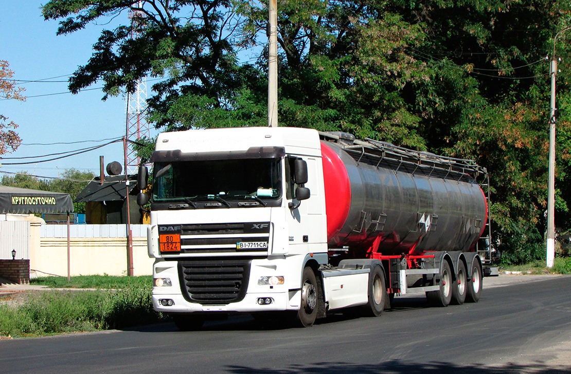 Полтавская область, № ВІ 7711 СА — DAF XF105 FT