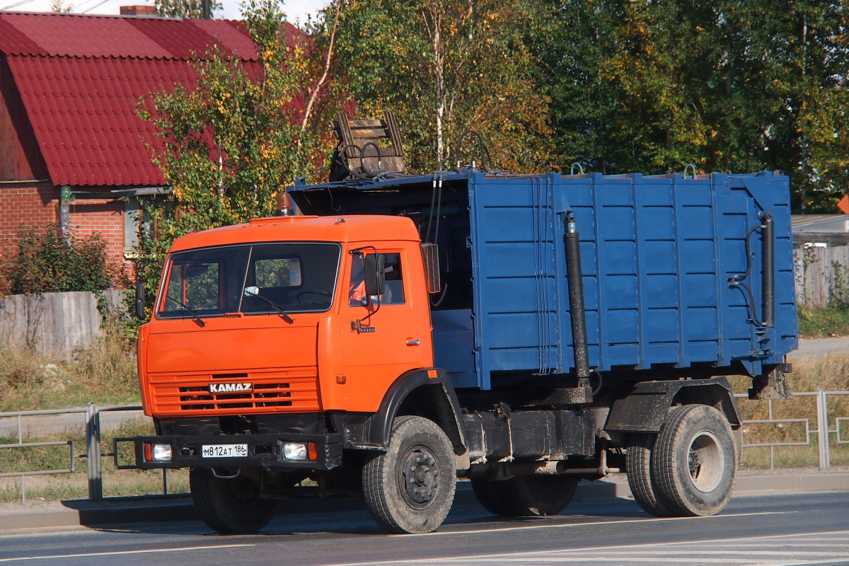 Ханты-Мансийский автоном.округ, № М 812 АТ 186 — КамАЗ-43253-15 [43253R]