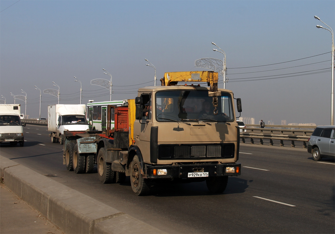 Красноярский край, № Р 929 КВ 124 — МАЗ-54331