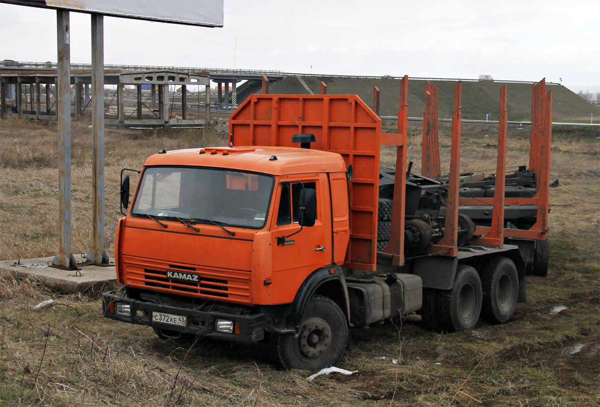 Кировская область, № С 372 КЕ 43 — КамАЗ-53215 (общая модель)