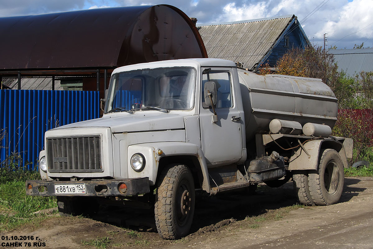 Ярославская область, № Е 881 ХВ 152 — ГАЗ-3307