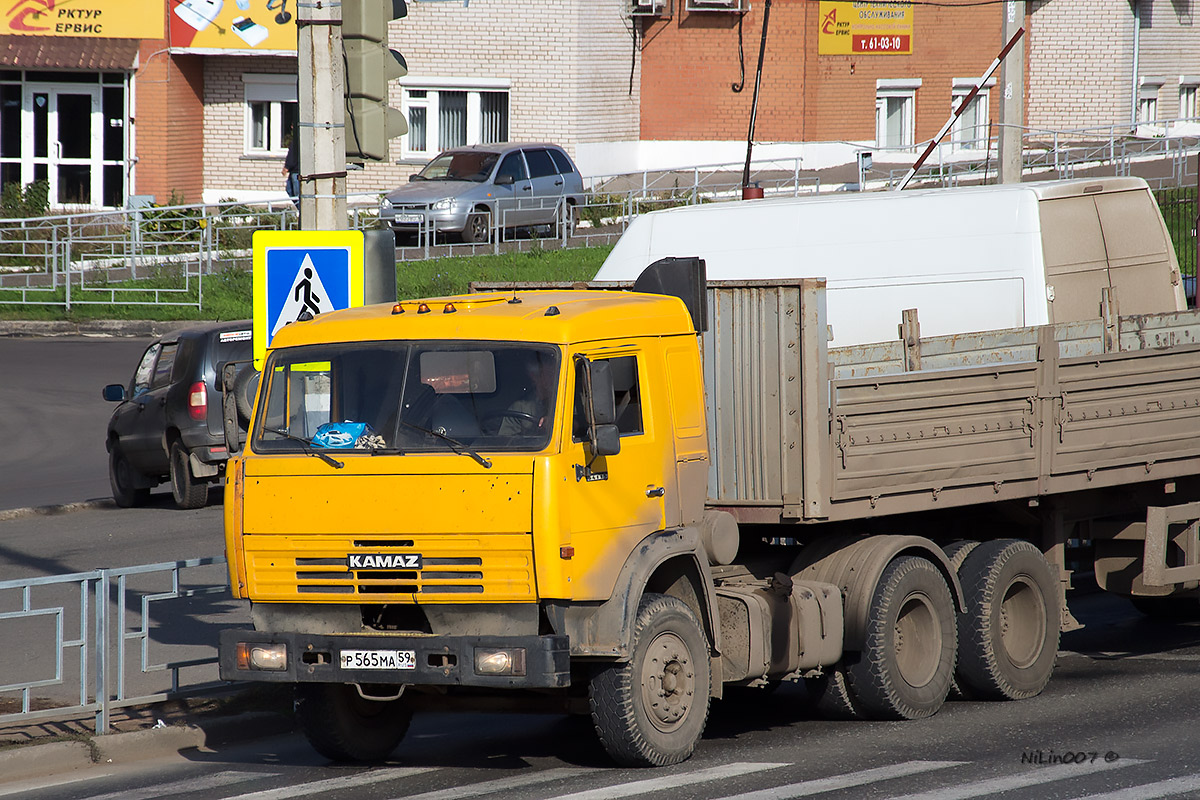 Пермский край, № Р 565 МА 59 — КамАЗ-54115-15 [54115R]