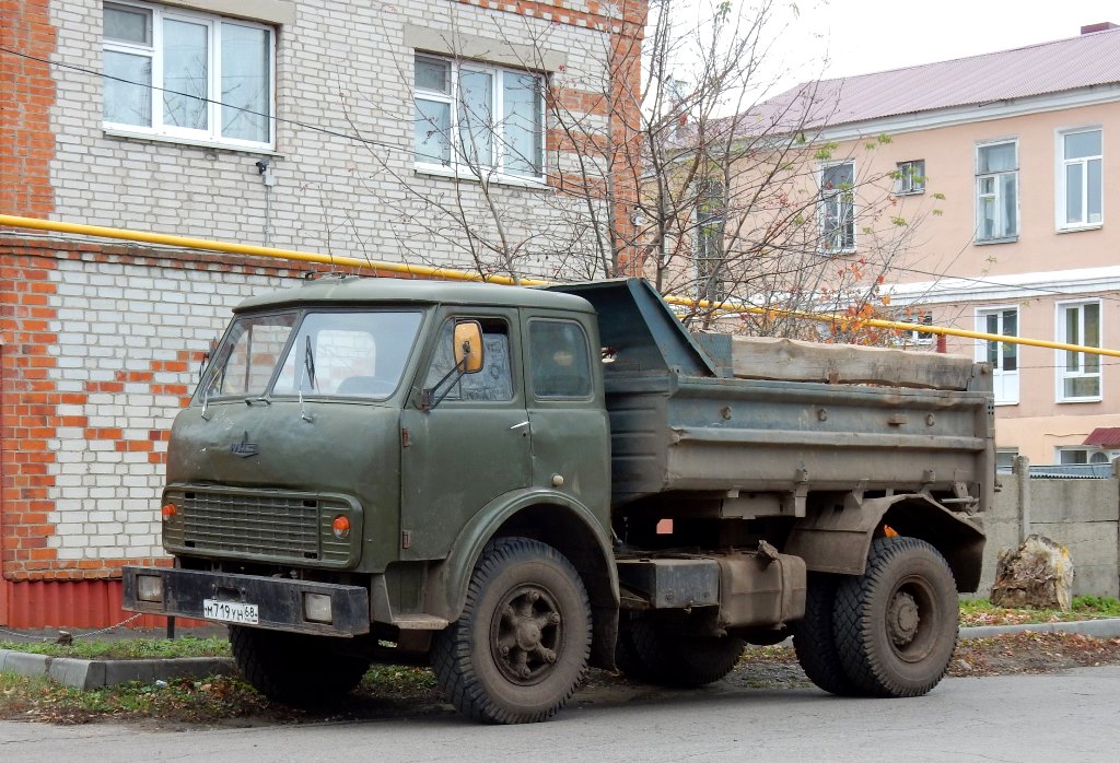 Тамбовская область, № М 719 УН 68 — МАЗ-5549