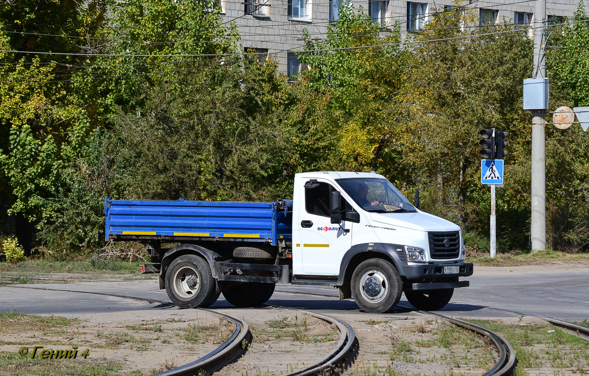 Волгоградская область, № В 198 ЕО 134 — ГАЗ-C41R13