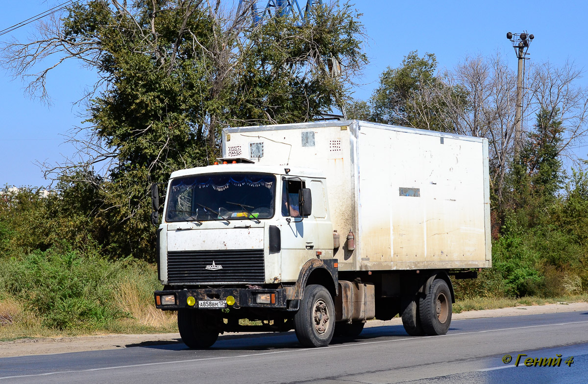 Волгоградская область, № А 858 ВМ 134 — МАЗ-533603