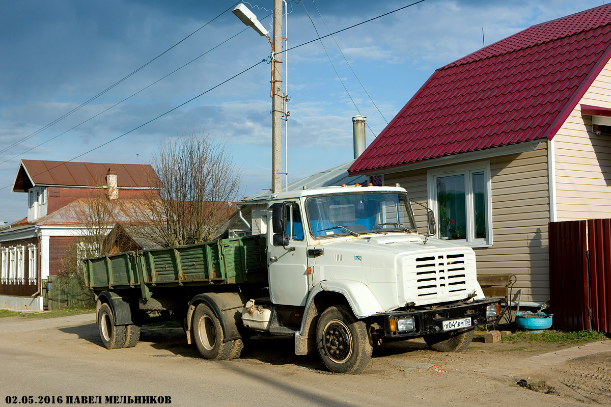 Московская область, № Х 041 КМ 150 — ЗИЛ-4421