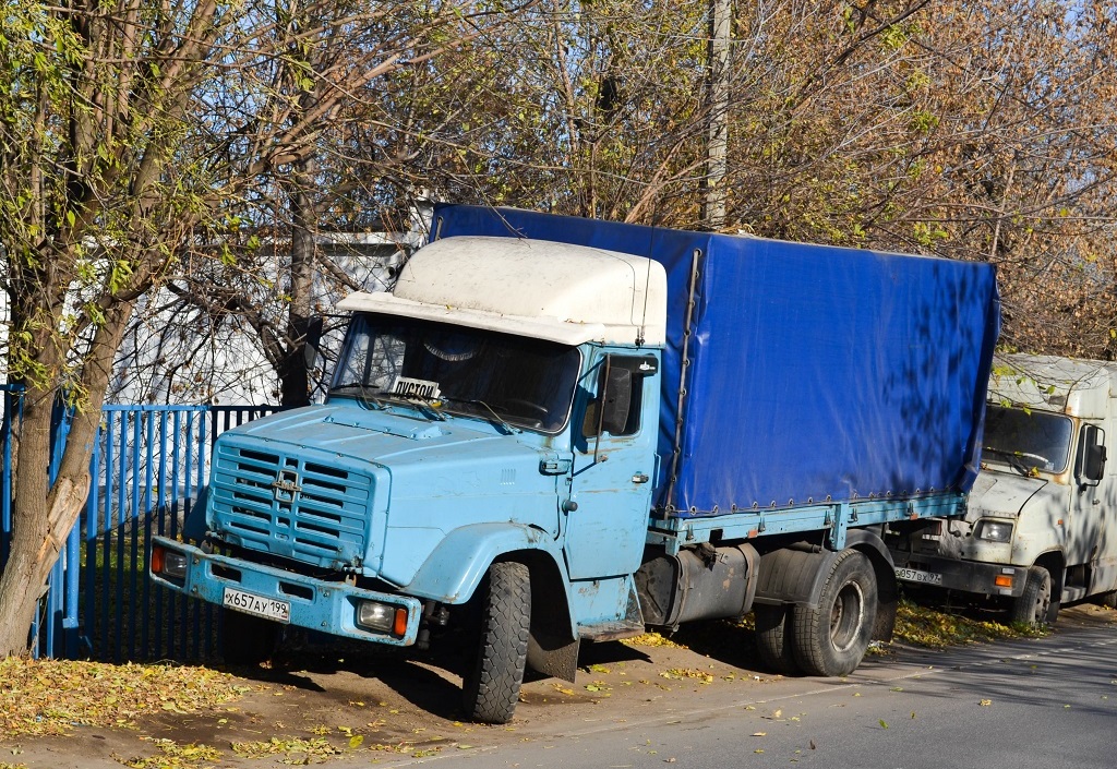 Москва, № Х 657 АУ 199 — ЗИЛ-433100