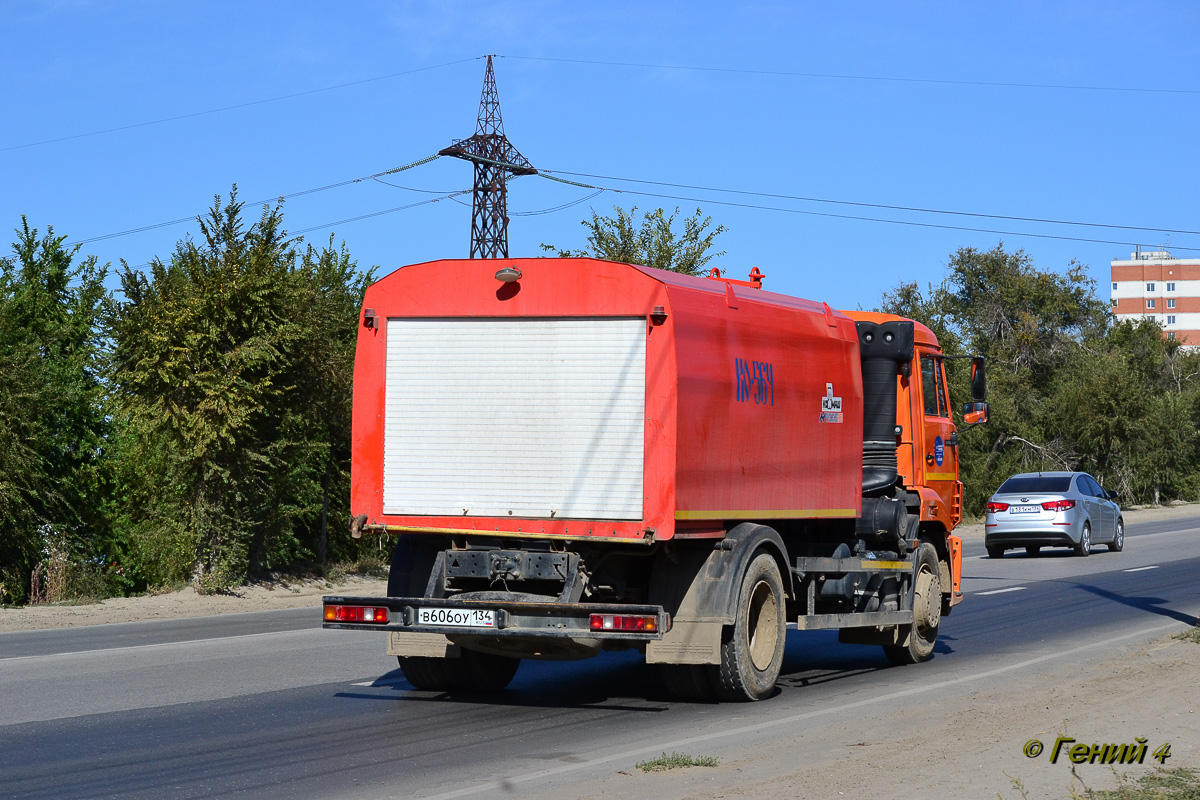 Волгоградская область, № В 606 ОУ 134 — КамАЗ-43253-R4