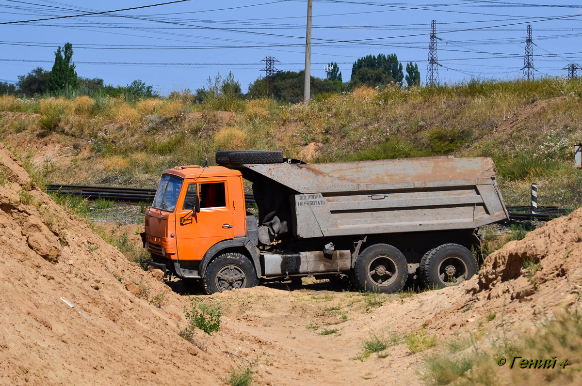 Волгоградская область, № В 012 НТ 64 — КамАЗ-55111 [551110]