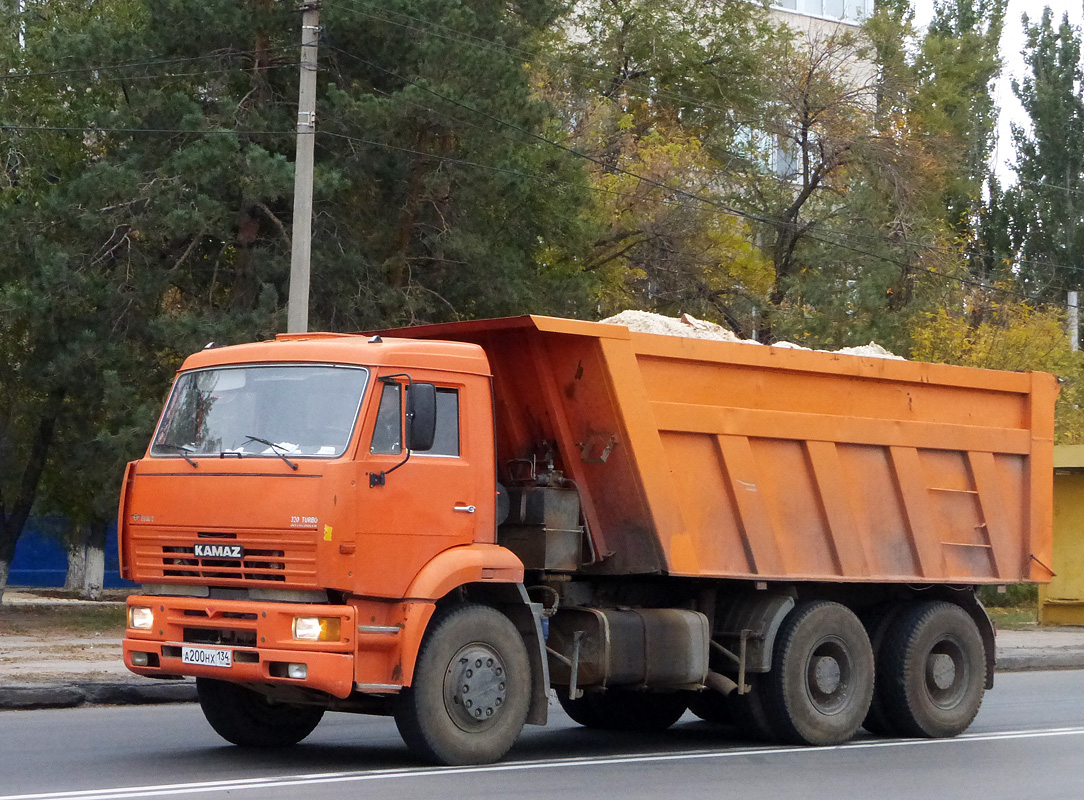 Волгоградская область, № А 200 НХ 134 — КамАЗ-6520 [652000]