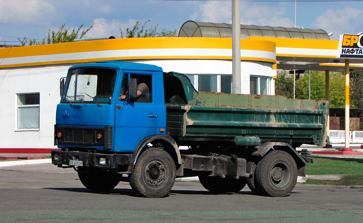 Днепропетровская область, № АЕ 6623 ЕМ — МАЗ-5551 [555100]