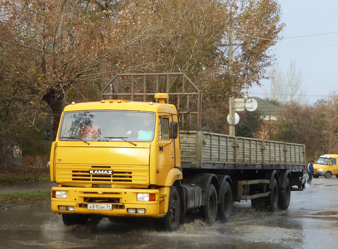 Волгоградская область, № А 810 ВК 34 — КамАЗ-65116 [651160]