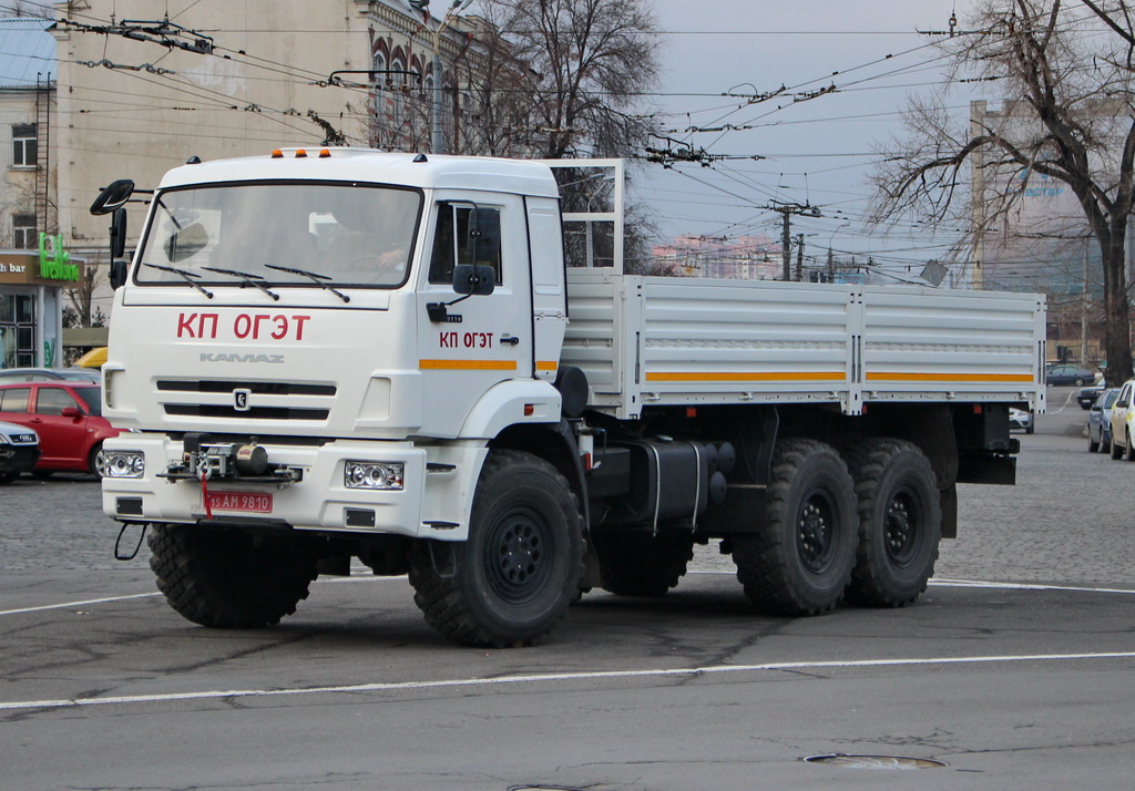 Одесская область, № 15 АМ 9810 — КамАЗ-43118-A5