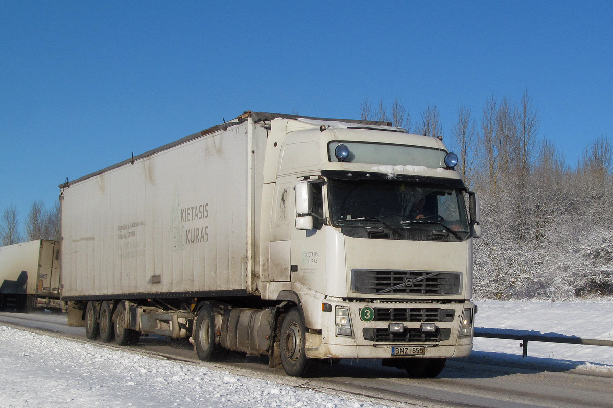 Литва, № BNZ 555 — Volvo ('2002) FH12.460