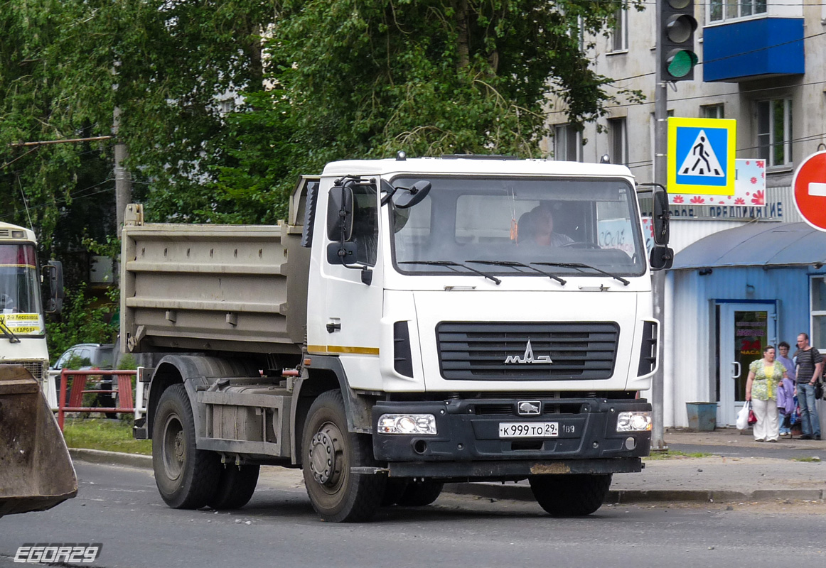 Архангельская область, № К 999 ТО 29 — МАЗ-5550B3